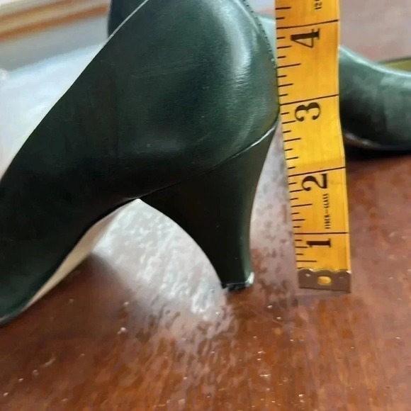 Vintage Sandra Miller Peep Toe Green Heels Size 7.5 - Picture 9 of 10